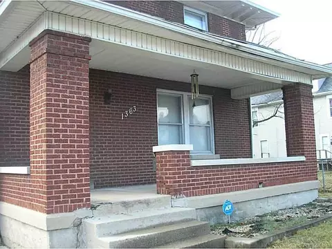 1363 S Limestone, Springfield, OH 45505 photo 4