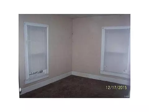 1615 Charles, Springfield, OH 45505 photo 9