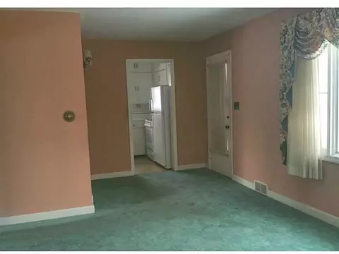 2400 E High, Springfield, OH 45505 photo 5