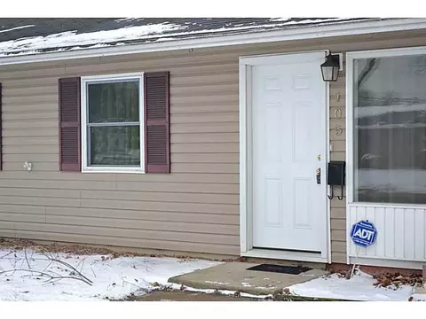 105 Sturgeon St, Springfield, OH 45506 photo 3