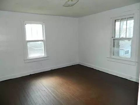 109 N Jackson, Springfield, OH 45504 photo 7