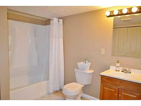 2002 Miracle Mile, Springfield, OH 45503 photo 24