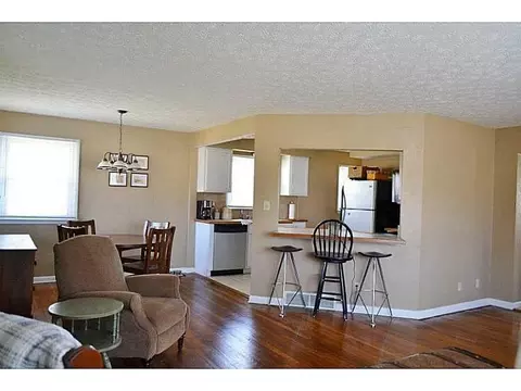 2002 Miracle Mile, Springfield, OH 45503 photo 7