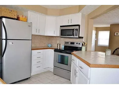 2002 Miracle Mile, Springfield, OH 45503 photo 9