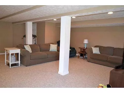 2002 Miracle Mile, Springfield, OH 45503 photo 19