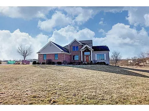 585 E Mason, Sidney, OH 45365 photo 3