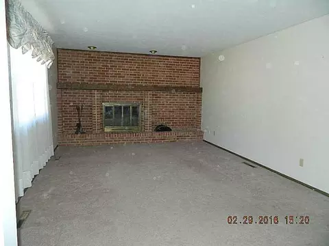 506 Thomas, Sidney, OH 45365 photo 4