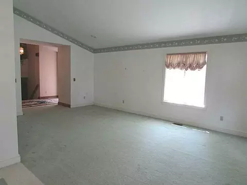 1041 Woodhaven Ct, Springfield, OH 45503 photo 16