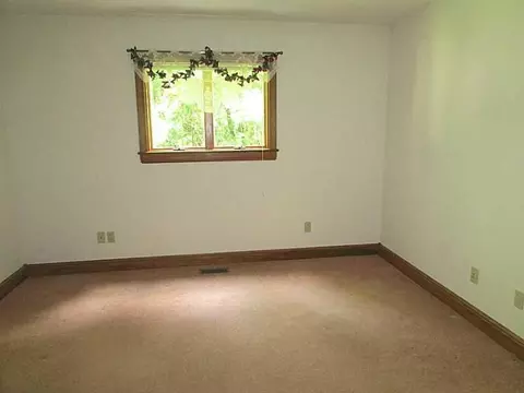 1041 Woodhaven Ct, Springfield, OH 45503 photo 21