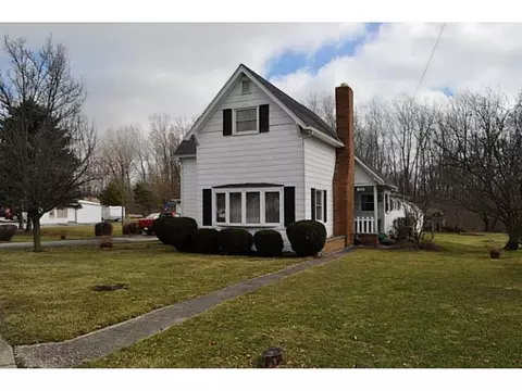 224 Cretcher Ave, De Graff, OH 43318 photo 2