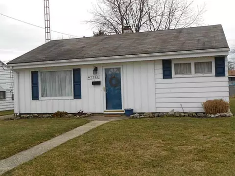 2207 N Hadley, Springfield, OH 45505 photo 1