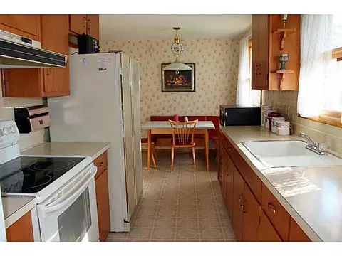 4253 Helena Dr, Springfield, OH 45503 photo 9