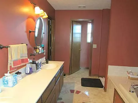 1376 Willow Chase Dr, Springfield, OH 45503 photo 18
