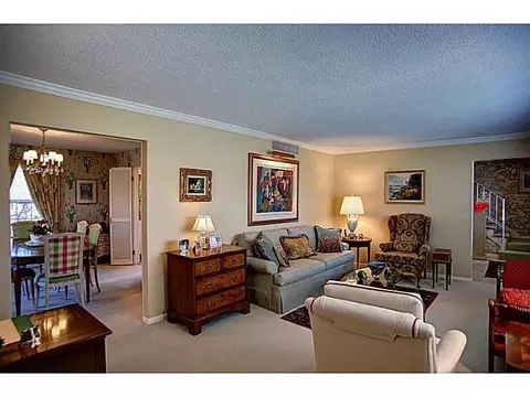 810 Medford Dr, Springfield, OH 45503 photo 6