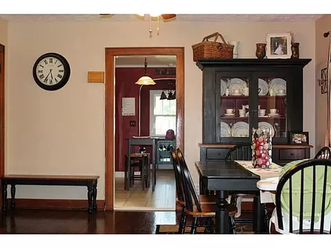 637 W Second St, Springfield, OH 45504 photo 9
