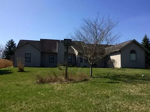 650 W Possum, Springfield, OH 45506 photo 4