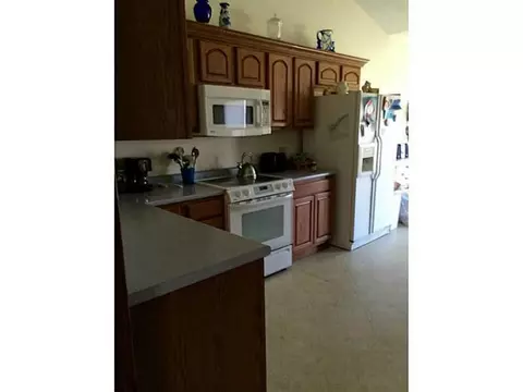 650 W Possum, Springfield, OH 45506 photo 8