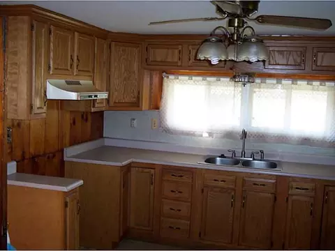 5970 Prairie, Springfield, OH 45502 photo 3