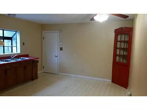 5571 Dayton Springfield, Springfield, OH 45502 photo 5