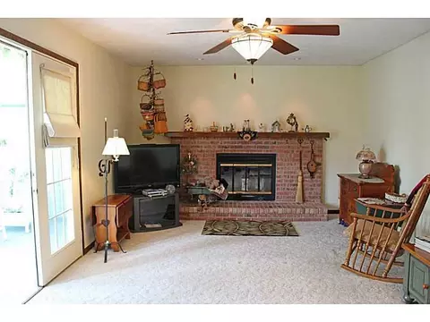 212 Marbella, Springfield, OH 45502 photo 5