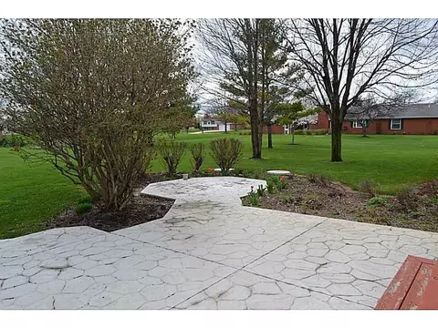 222 Marbella, Springfield, OH 45502 photo 24