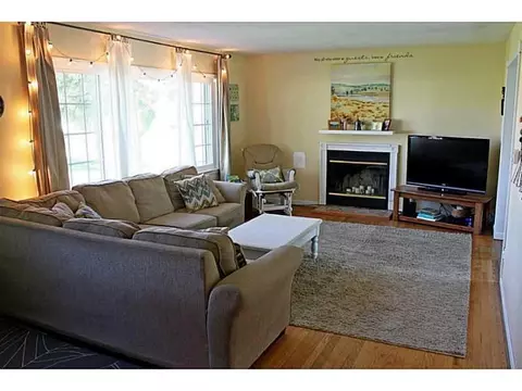 2743 Anita, Springfield, OH 45504 photo 4