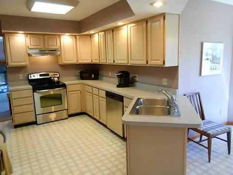 452 Carillion, Springfield, OH 45503 photo 9