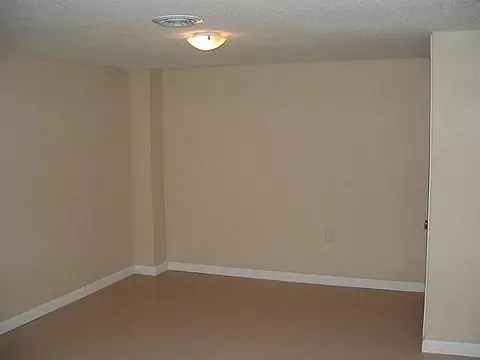 1028 Westmont Dr, Springfield, OH 45503 photo 14