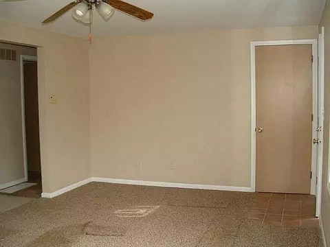 1028 Westmont Dr, Springfield, OH 45503 photo 2