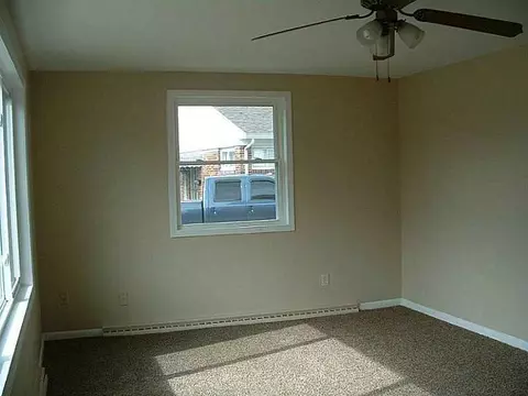 1028 Westmont Dr, Springfield, OH 45503 photo 4