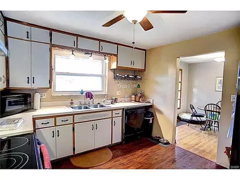 841 E David Rd, Dayton, OH 45429 photo 13