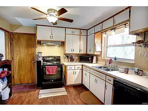 841 E David Rd, Dayton, OH 45429 photo 11