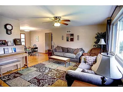 841 E David Rd, Dayton, OH 45429 photo 5