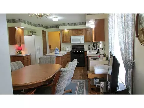 11 Hedgely Rd, Springfield, OH 45506 photo 10