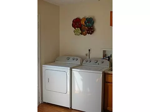 2034 Pond, Springfield, OH 45505 photo 14