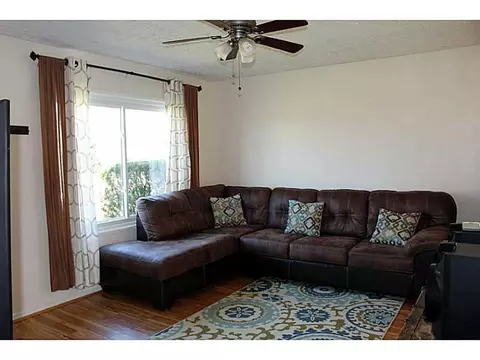 2034 Pond, Springfield, OH 45505 photo 3