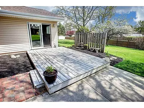 553 Candace Dr, Springfield, OH 45504 photo 24