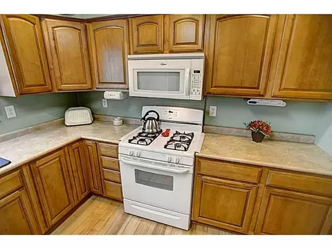 553 Candace Dr, Springfield, OH 45504 photo 10
