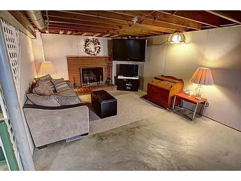553 Candace Dr, Springfield, OH 45504 photo 21