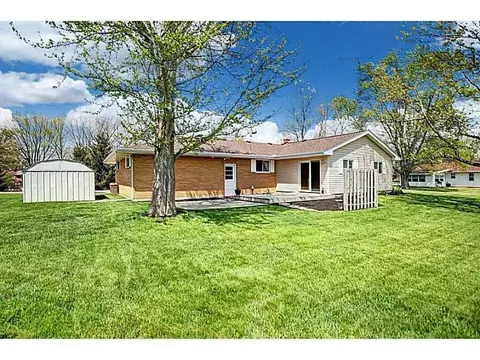 553 Candace Dr, Springfield, OH 45504 photo 25
