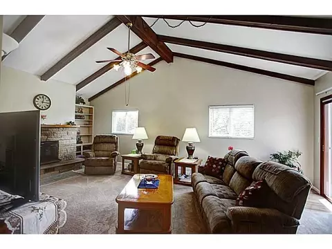 553 Candace Dr, Springfield, OH 45504 photo 12