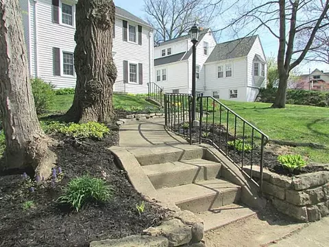 610 S Tanglewood, Springfield, OH 45504 photo 2