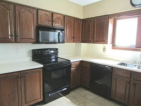 610 S Tanglewood, Springfield, OH 45504 photo 8