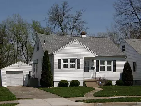 2216 Kenton, Springfield, OH 45505 photo 1