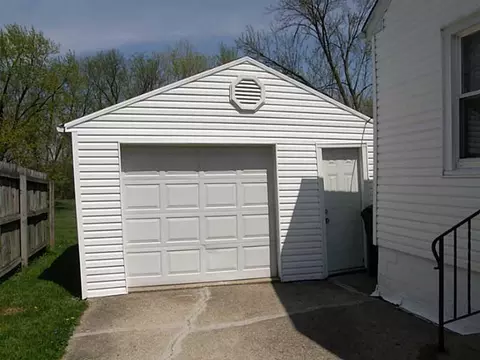 2216 Kenton, Springfield, OH 45505 photo 2