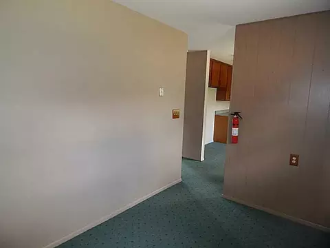 3223 Glouster, Springfield, OH 45503 photo 14
