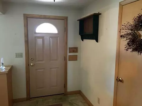 323 Johnson, Celina, OH 45822 photo 2