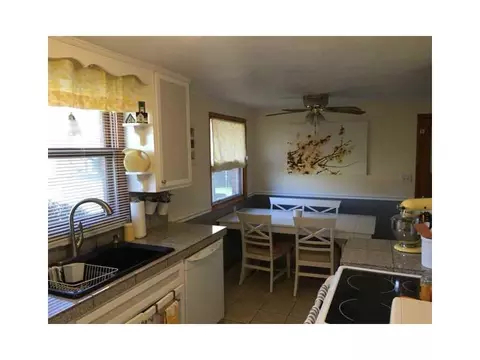 5230 Hughes Ct, Springfield, OH 45503 photo 13
