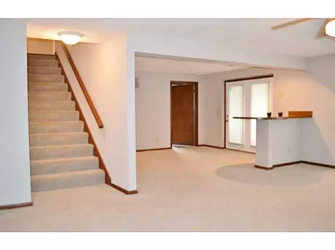 766 Peshek Ln, Springfield, OH 45506 photo 23