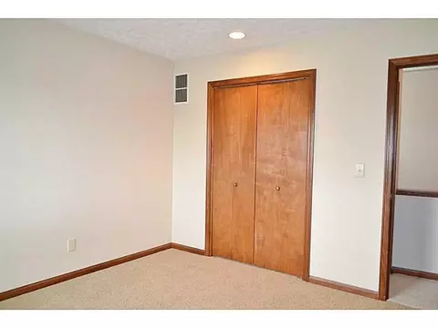 766 Peshek Ln, Springfield, OH 45506 photo 22